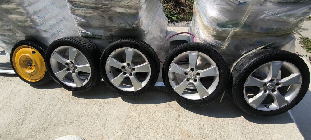 Гуми  205/50/17 и патерица 5х114,3 за Mazda, Subaru, Toyota