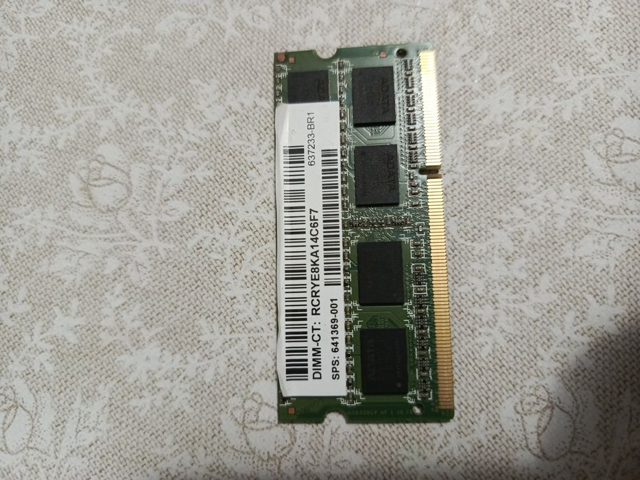 Продам оэоперативку для ноутбука 4gb dd3