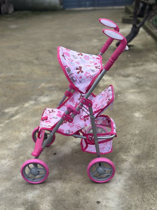 Количка за кукли