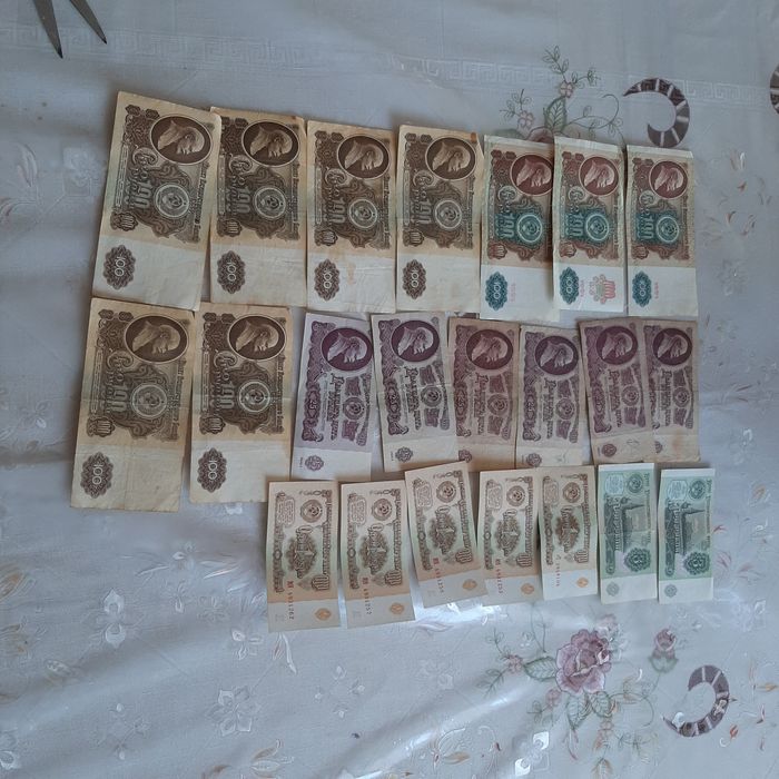 Продам советские деньги по 1000