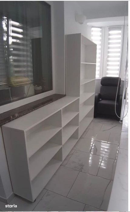 Zamca - apartament cu 3 camere, etaj 1, boxa si garaj