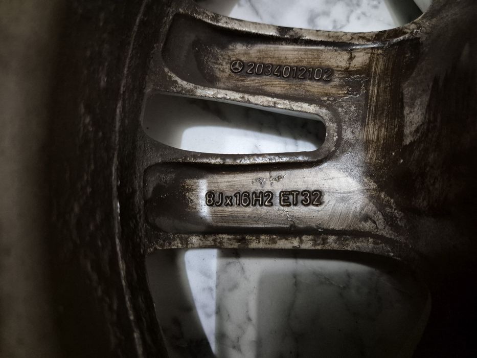 Джанти Mercedes Спорт пакет R16