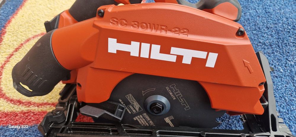 Hilti circular pe acumulator