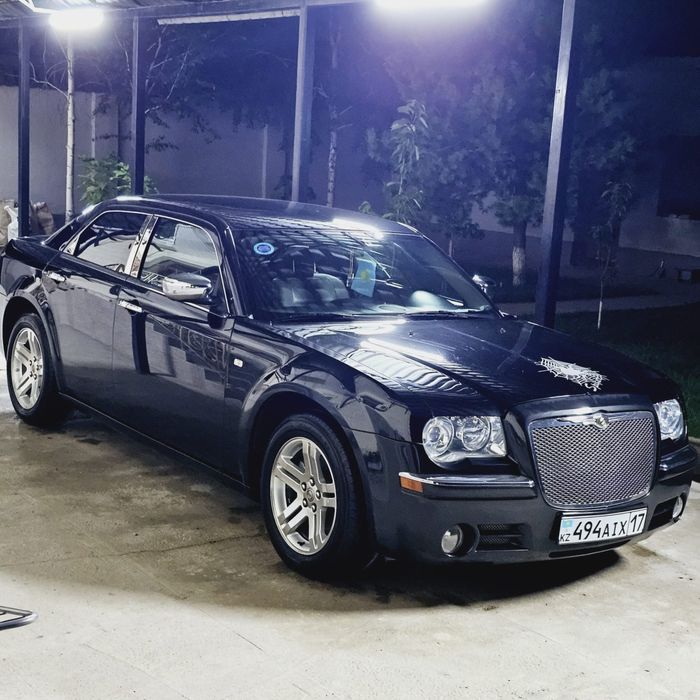 Продается Chrysler 300C 3.5