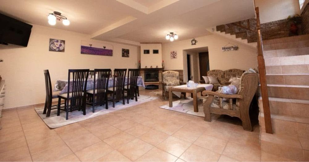 Inchiriez Cabana, Pensiune