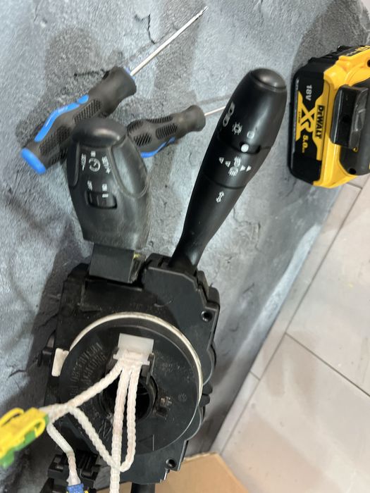 Spira volan maneta semnalizare peugeot 307