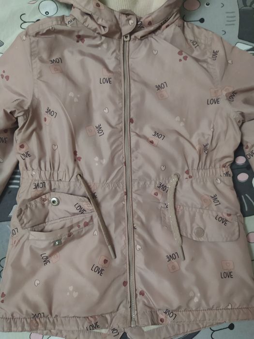 Ветровка для девочки