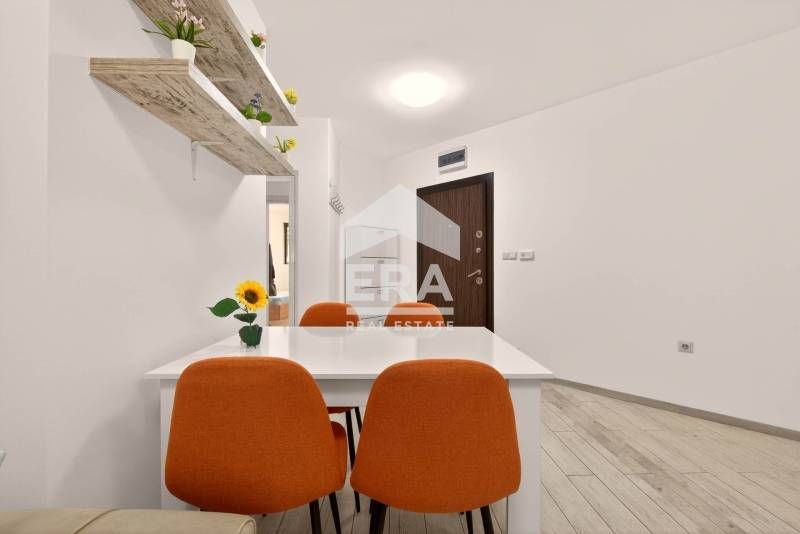 Продава се Двустаен апартамент в Варна, Левски - 61 кв.м за 1396 €/кв.м - Снимка #7