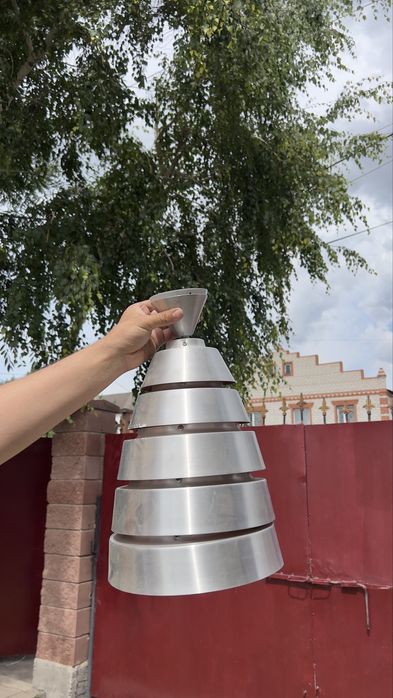 Продам люстру в хорошем состоянии