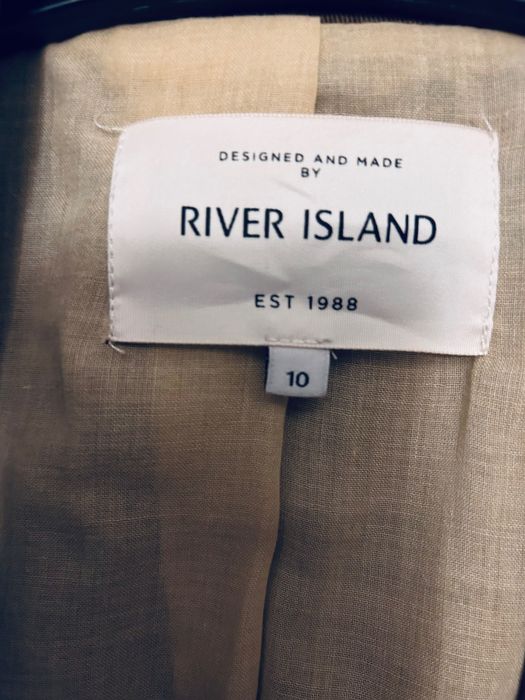 Sacou River Island