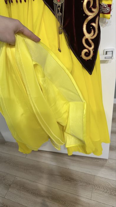 Национальное казахское платье