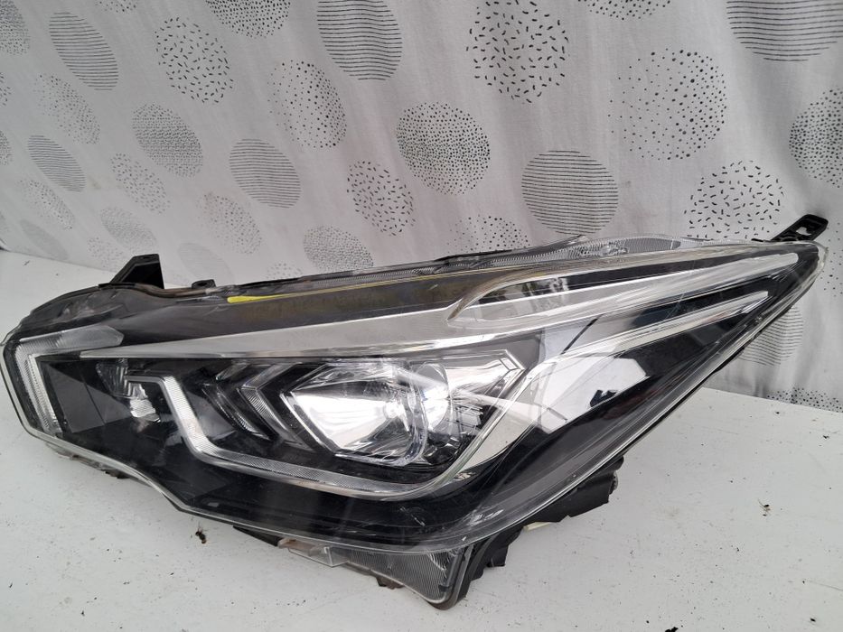 Фар Nissan Micra  K14