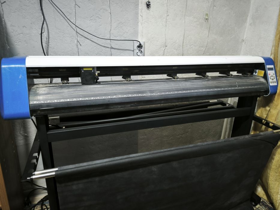 Продам плоттер рабочий