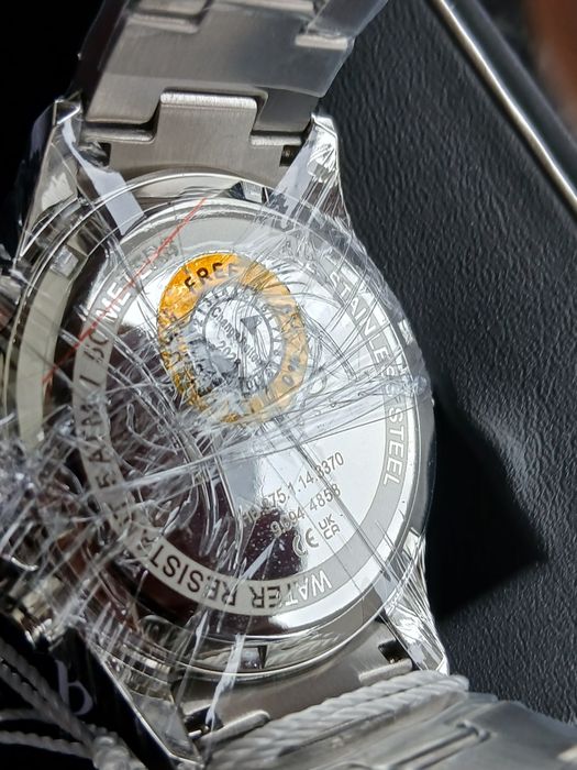 Нов часовник HUGO BOSS Hero Sport Lux Chronograph 1513755