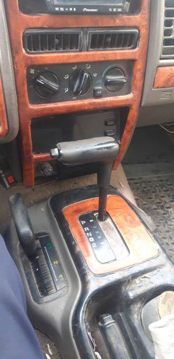 Jip Grand Cherokee ZJ.