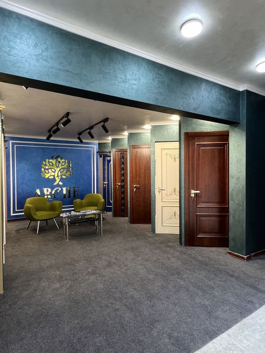 Arche fabrika eshiklari