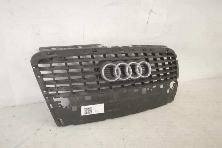 Grila Centrala Radiator Originala In Stare Buna Audi A8 D3/4E [facelif