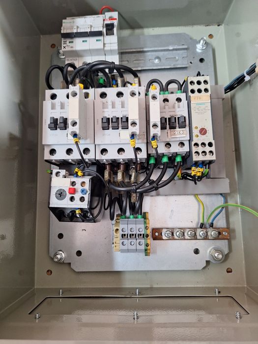 Pornire motor electric  stea-triunghi