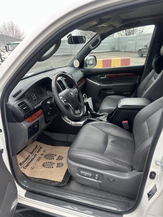 Toyota Land Cruiser Prado 120