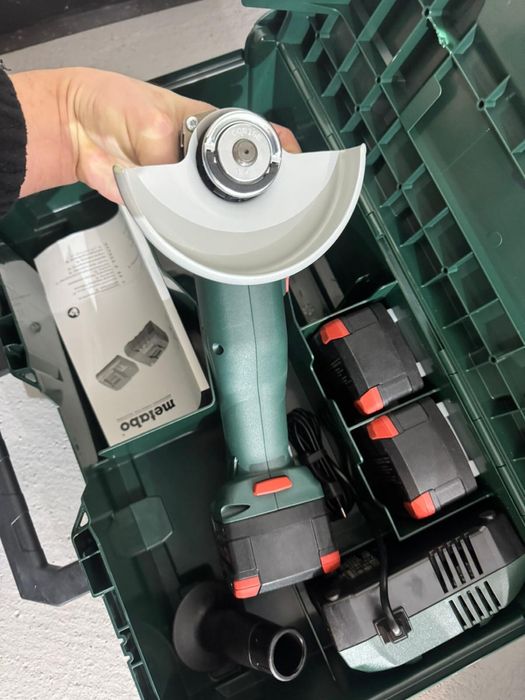 Polizor Metabo pe baterii, nou