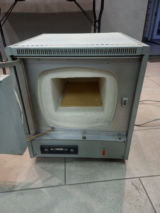 Продам тигельную печь