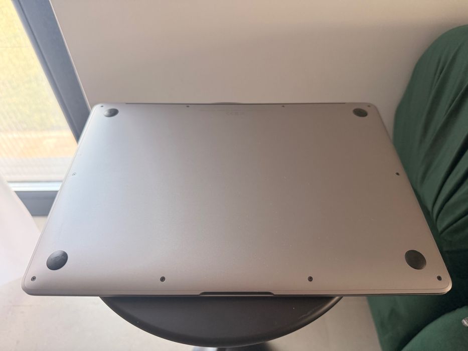 Vand MacBook Air