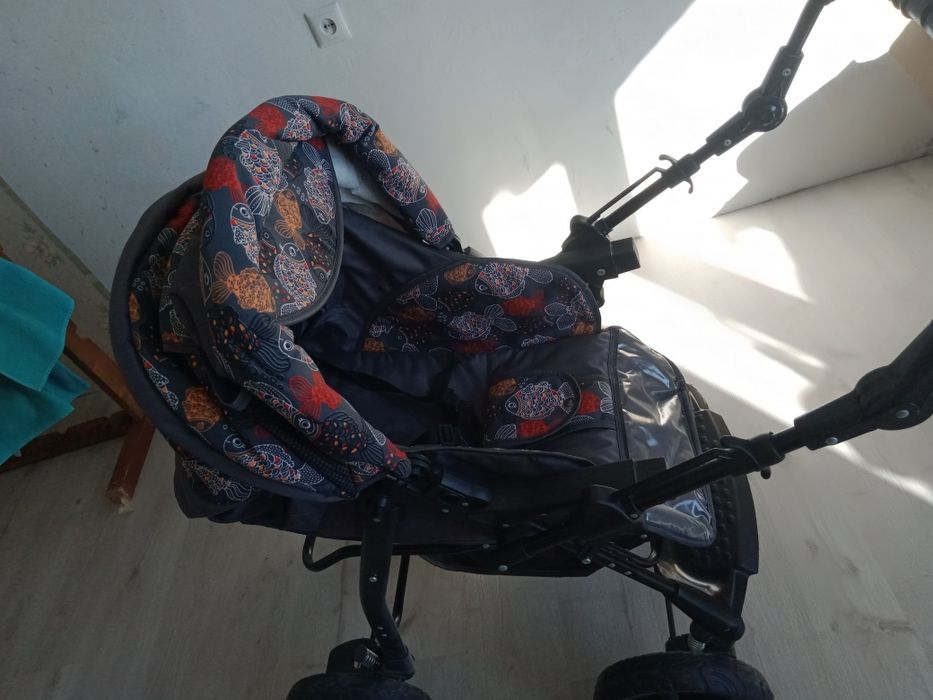 Коляска со всеми комплектующими