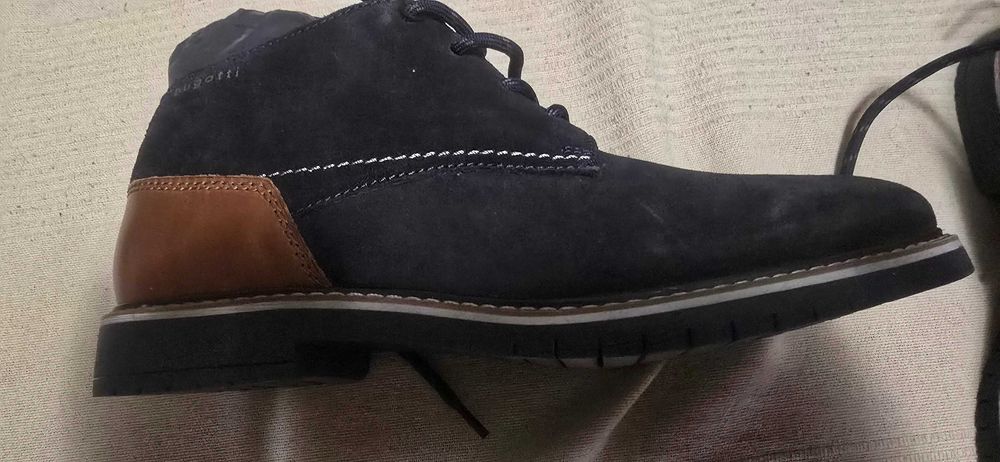 Нови зимни мъжки боти BUGATTI 8373H-4100, ест. велур и кожа, р. 42