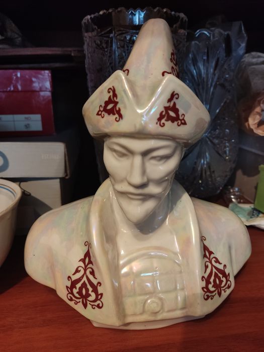 Бюст статуэтка Абылайхан.СССР