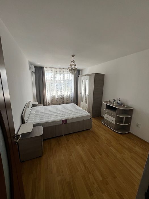 Apartament 3 camere la cheie Onești