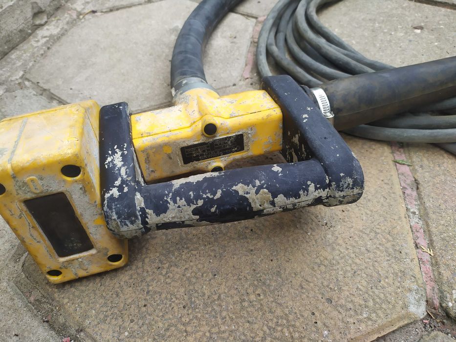 Високочестотни виброигли и конверторни станции .Вибратор за бетон .