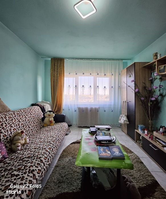 Apartament 2 camere – semidecomandat, Nufărul •