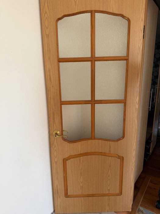 Отдам межкомнатные двери