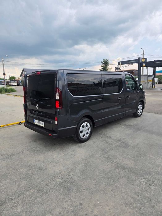 Inchiriere microbuze NOI  7+1 / 8+1 locuri / rent a car / rent a bus / rent a van