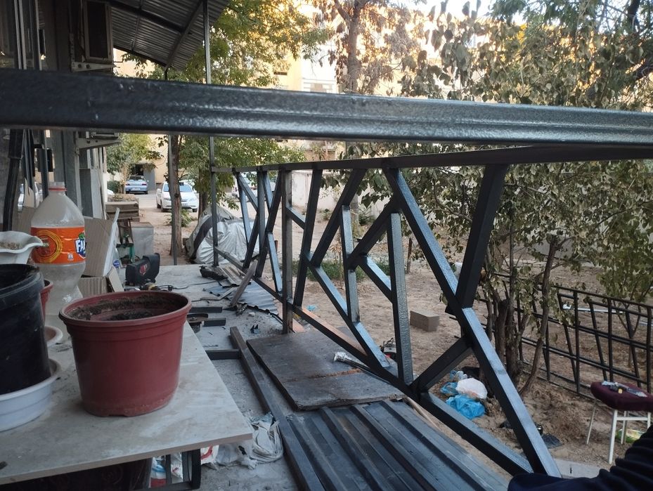 Козирок решетки перилла...Kozerok, svarka, reshetka, perila, naves. Ко