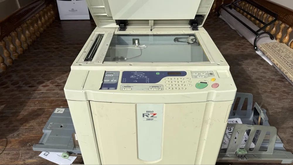 продам ризограф для бизнеса Riso risograf sotiladi