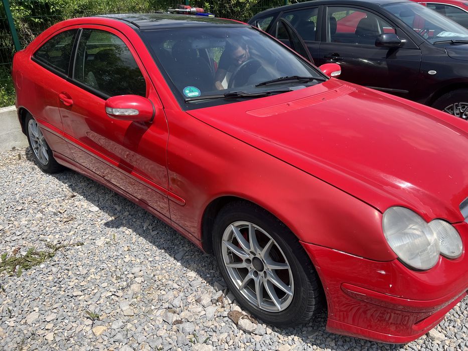 Mercedes c220 купе