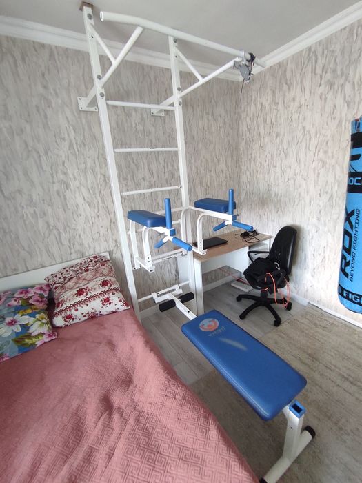 Продам Турник,брусья,лежак.