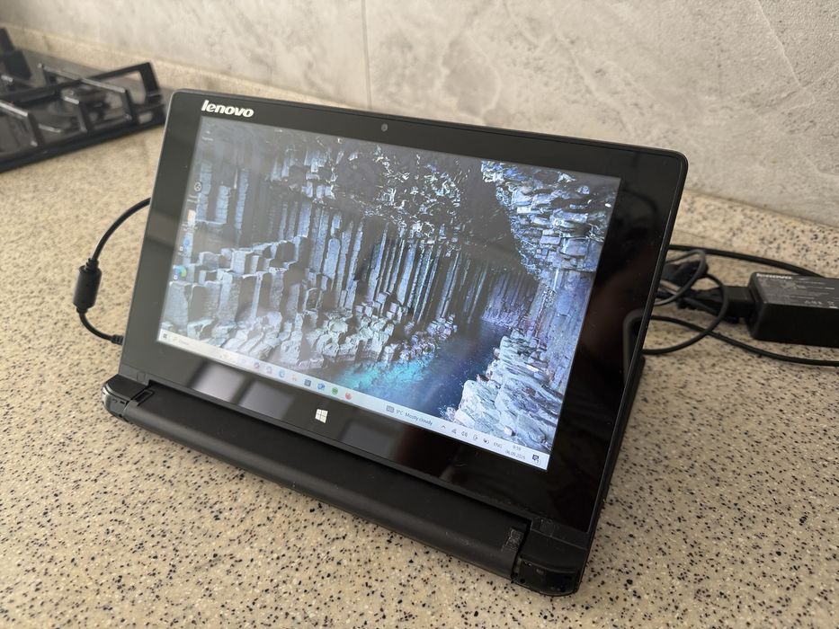 Продаю мини ноутбук Lenovo Flex 10