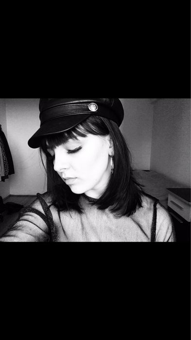 Palarie Bershka dama marinar