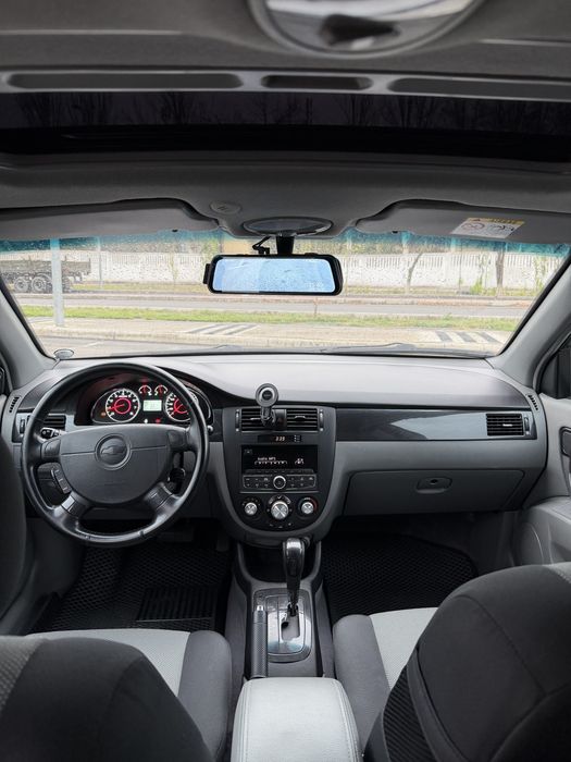 Продаётся Lachetti Gentra