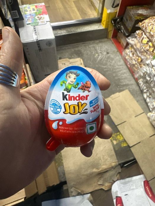 Kinder joy narxi 15 100