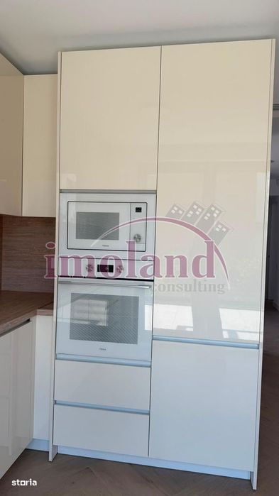 Marina Snagov - Vanzare - Vila NOUA - 5 camere - ponton la Lacul Snago