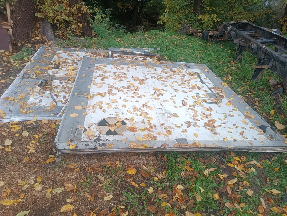 Usi despartitoare frig 500 euro