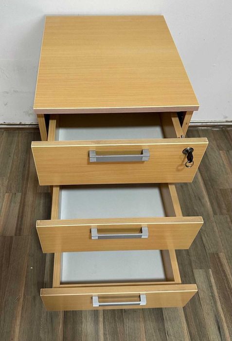 Rollbox EN-GROS min 20 buc; Pret special 70 lei Ideal pentru revanzare