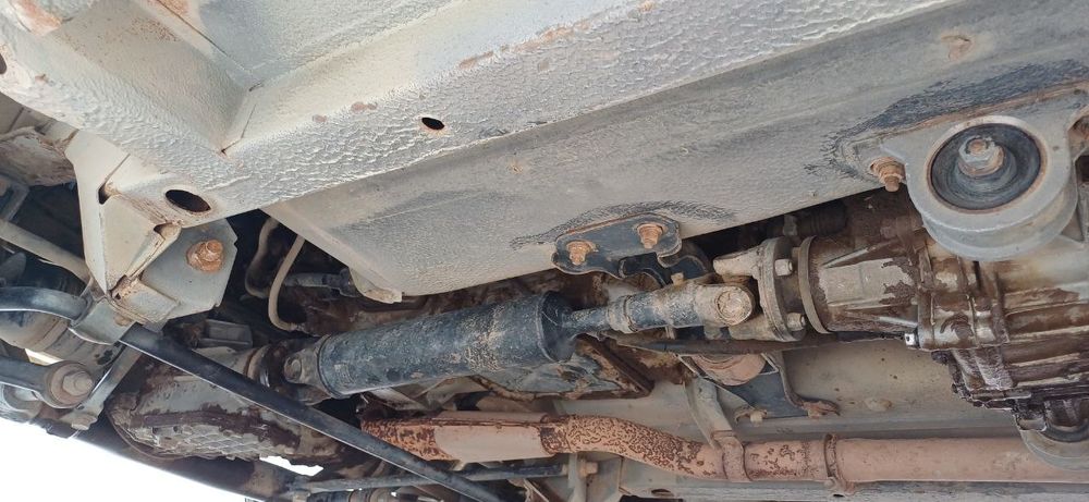 Ваз 2121 4х4 срочно сотилади радной краска 91.000пробег