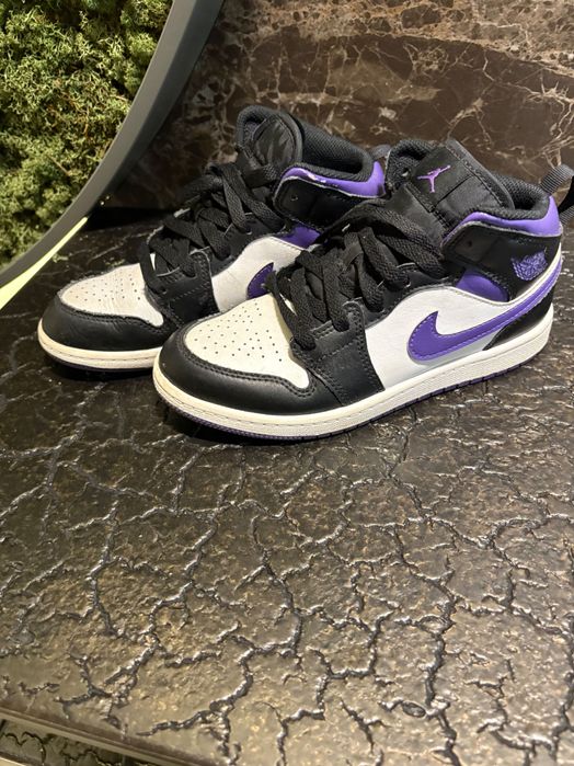 Nike Air Jordan 1 Mid, номер 34, стелка 21,5, запазени