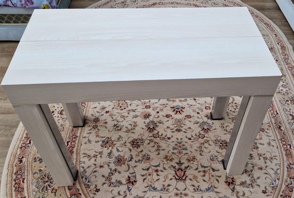 Гостиный стол в зал