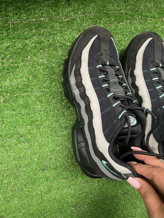 Nike Air Max 95 Black Aura Green