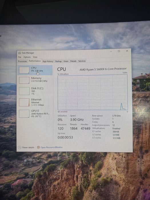 Pc Ryzen 5 5600x 16gb rx 6700xt 12gb